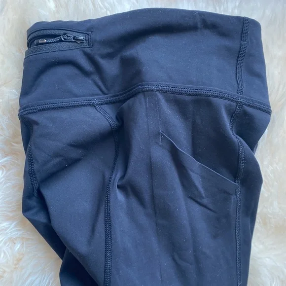 Lululemon Fast and Free Legging - Picture 5 of 6